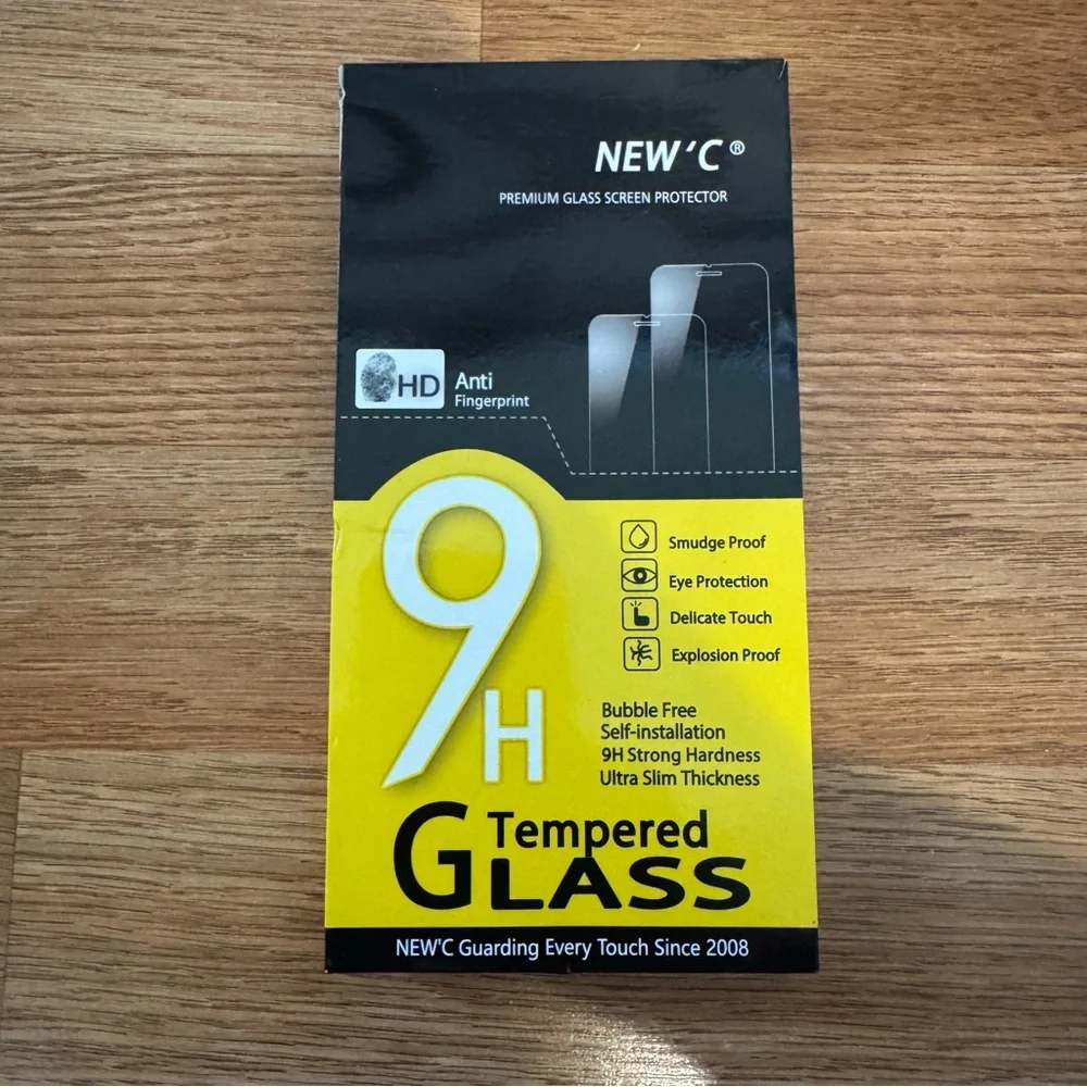 🔴 iPhone 16 Pro Max Screen Protector